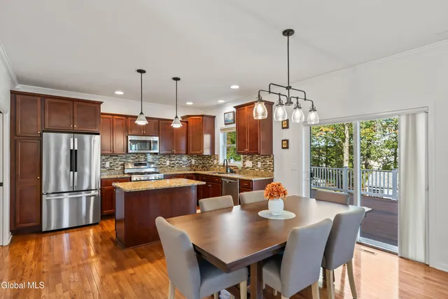 $619,900 | 19 Ridgewood Drive, Mechanicville, NY 12118