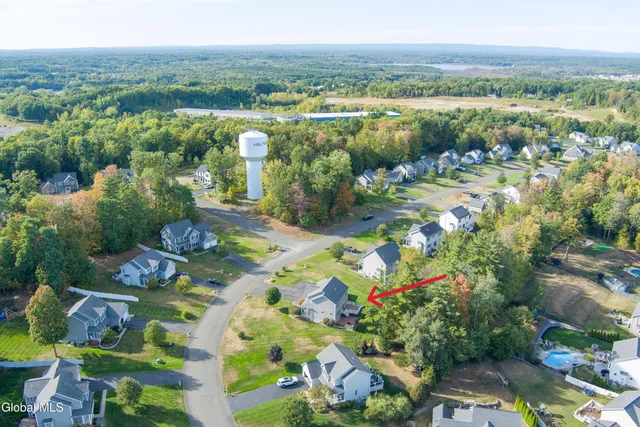 $619,900 | 19 Ridgewood Drive, Mechanicville, NY 12118