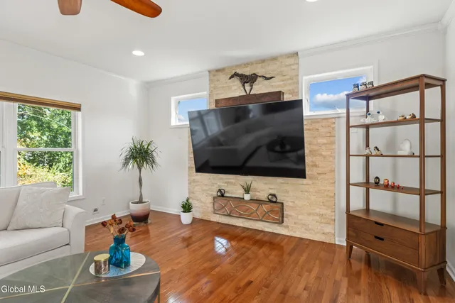 $619,900 | 19 Ridgewood Drive, Mechanicville, NY 12118