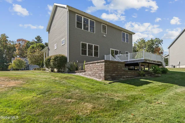 $619,900 | 19 Ridgewood Drive, Mechanicville, NY 12118