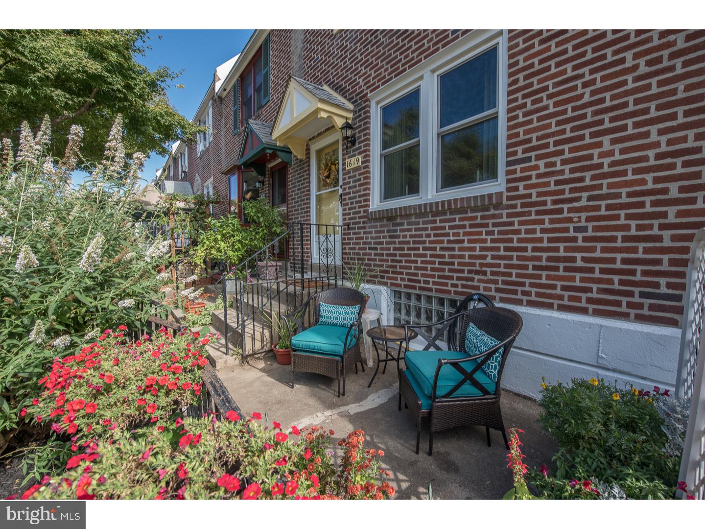 1619 Ashurst Road Philadelphia, PA 19151 - Photo 2 of 14 Gallery Image 2