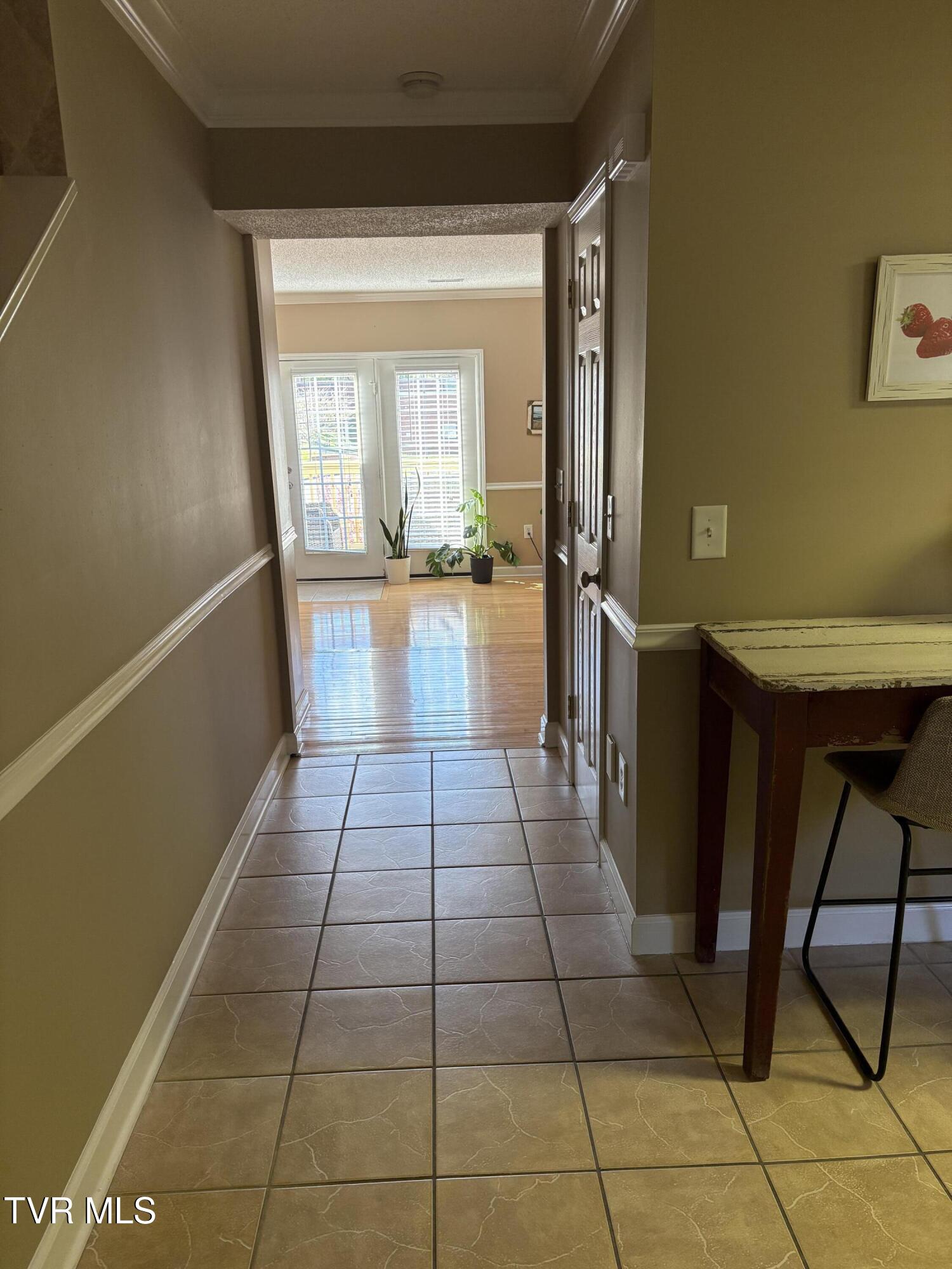 2101 Cherokee Road, Unit 7 Johnson City, TN 37604 - Photo 12 of 41 IMG_8571