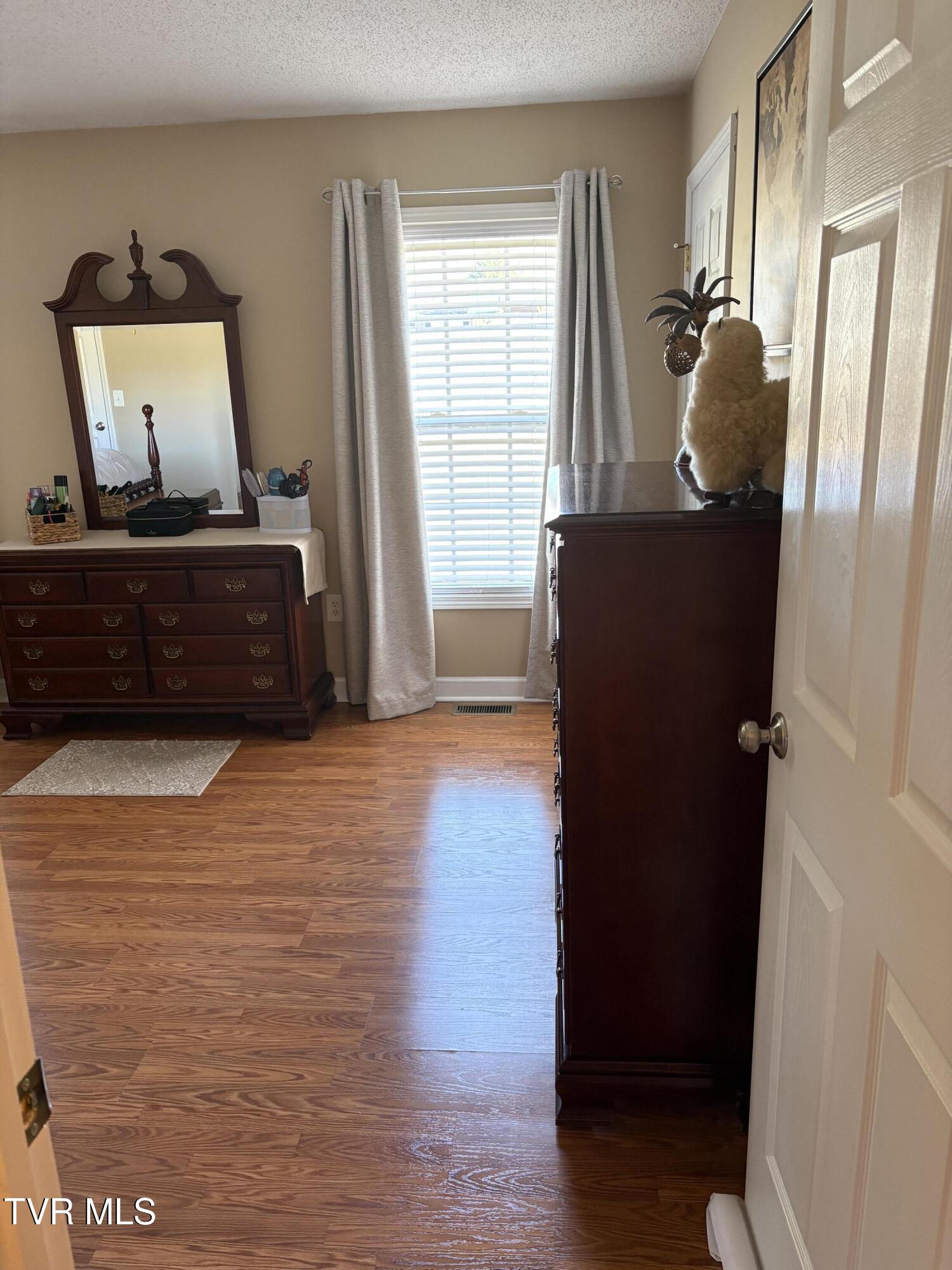 2101 Cherokee Road, Unit 7 Johnson City, TN 37604 - Photo 23 of 41 IMG_8553