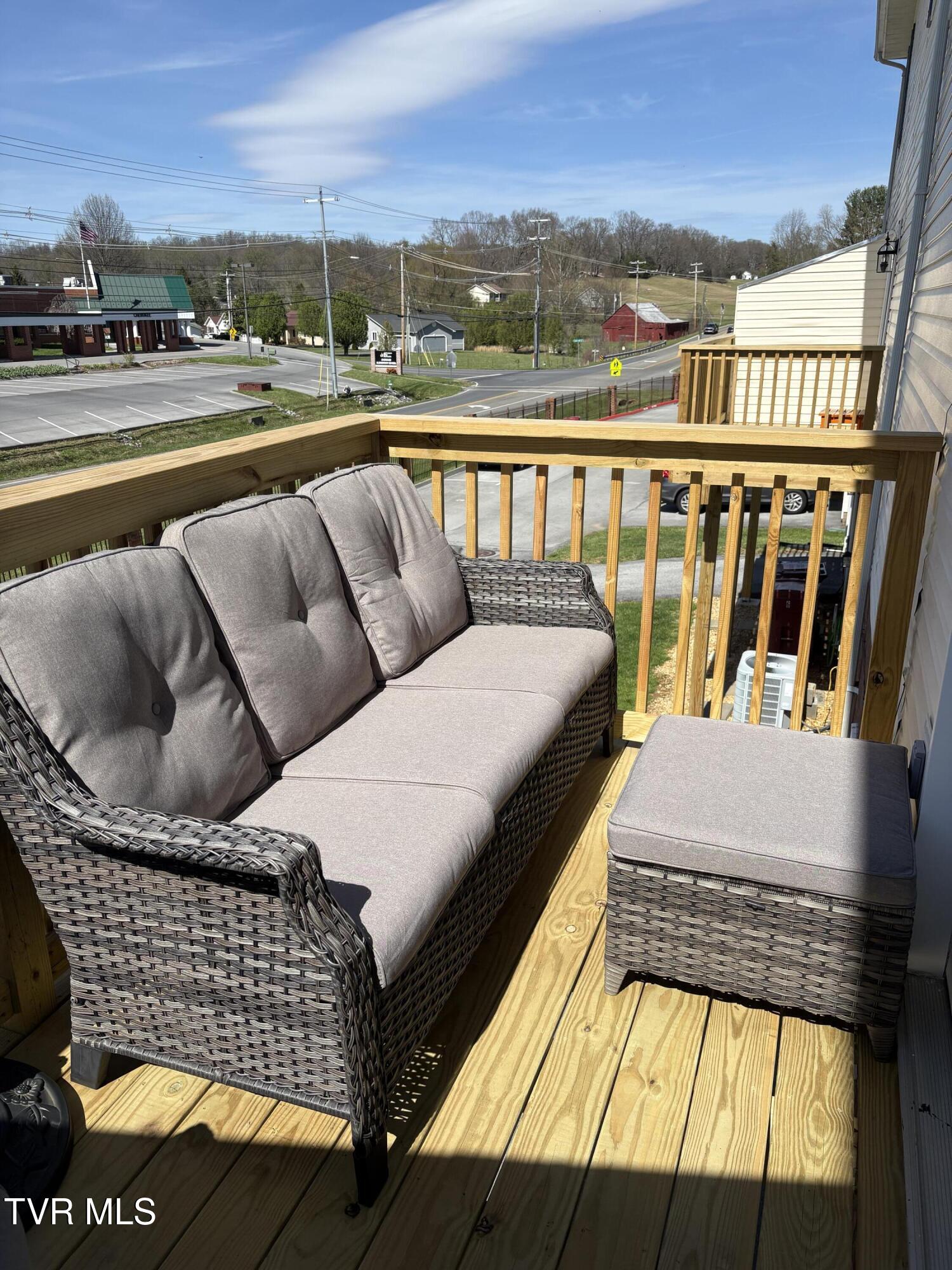 2101 Cherokee Road, Unit 7 Johnson City, TN 37604 - Photo 35 of 41 IMG_8601