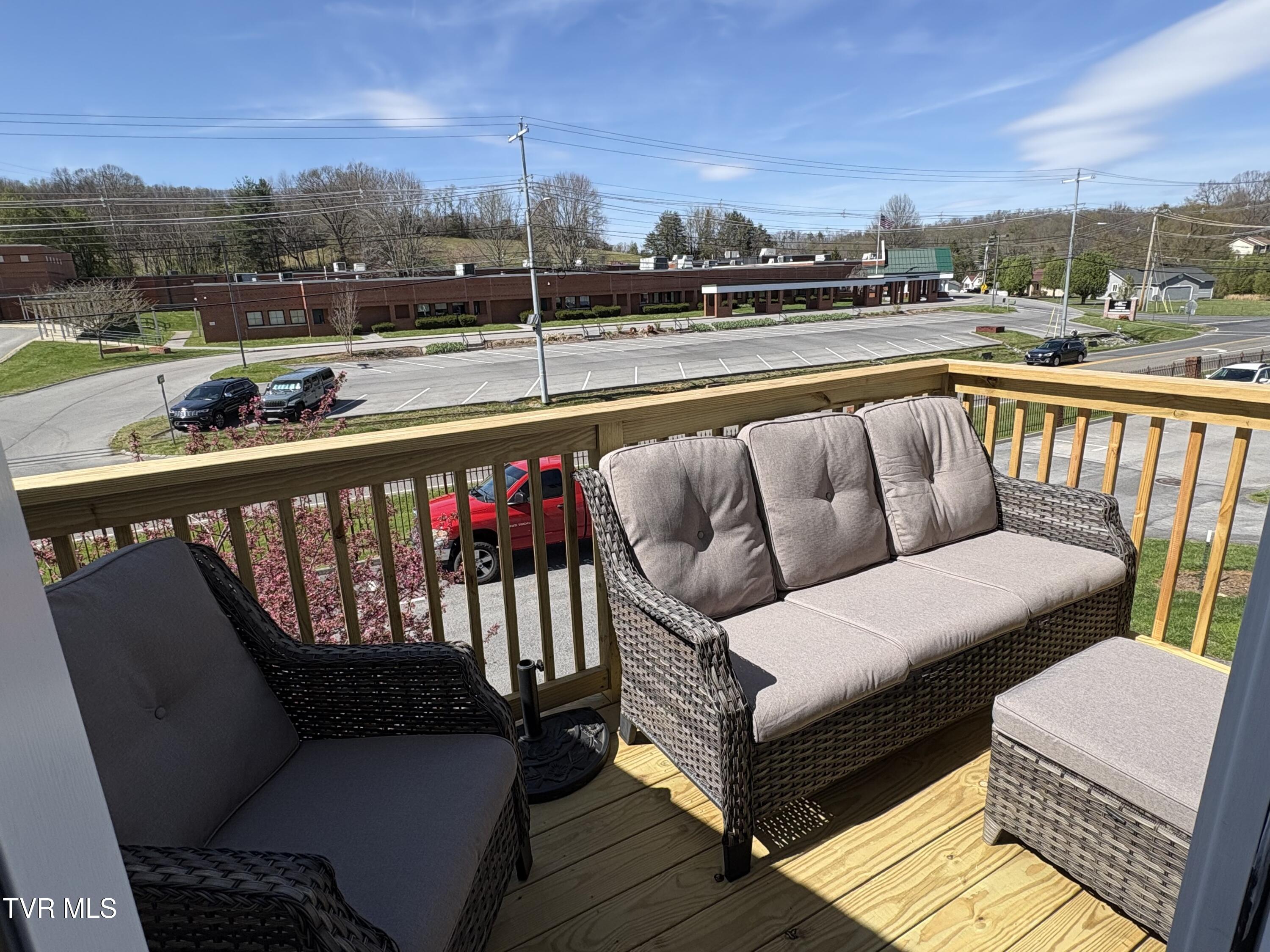 2101 Cherokee Road, Unit 7 Johnson City, TN 37604 - Photo 36 of 41 IMG_8604