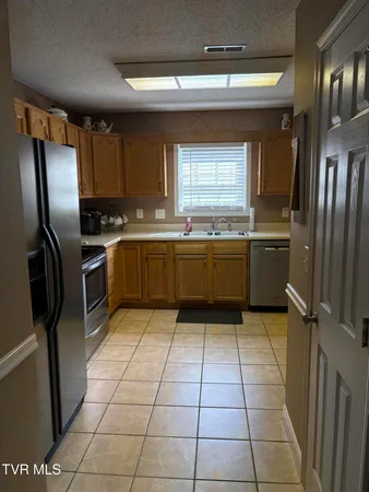 $193,000 | 2101 Cherokee Road, Unit 7, Johnson City, TN 37604