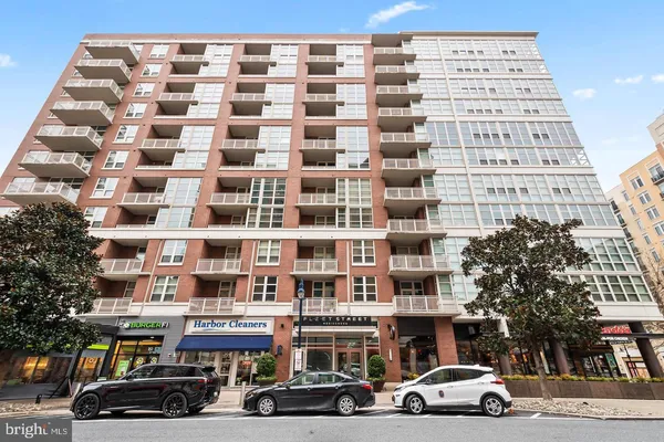 $2,550 | 157 Fleet Street, Unit 1010, National Harbor, MD 20745