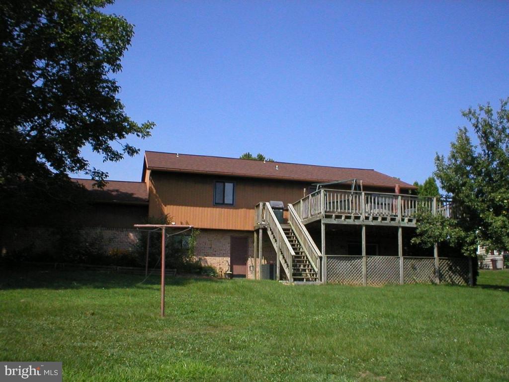 32 Troy Drive Lititz, PA 17543 - Photo 4 of 14