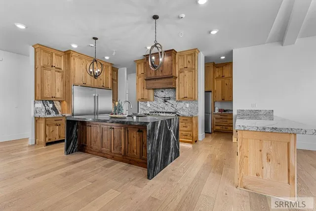 $2,550,000 | 1274 North 1090 East, Shelley, ID 83274