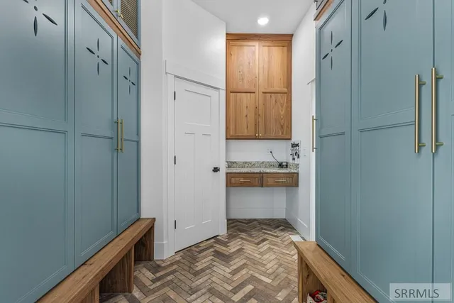 $2,550,000 | 1274 North 1090 East, Shelley, ID 83274