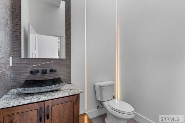 $2,550,000 | 1274 North 1090 East, Shelley, ID 83274