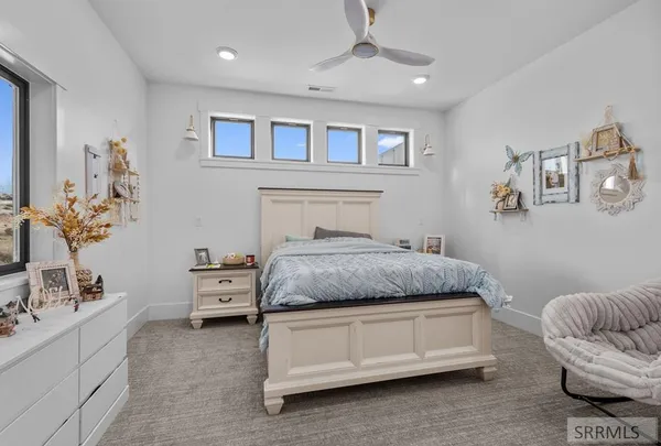 $2,100,000 | 1274 North 1090 East, Shelley, ID 83274