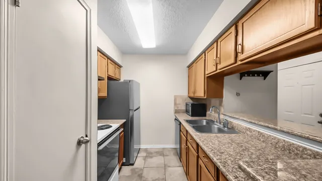 $127,000 | 2120 El Paseo Street, Unit 1403, Houston, TX 77054