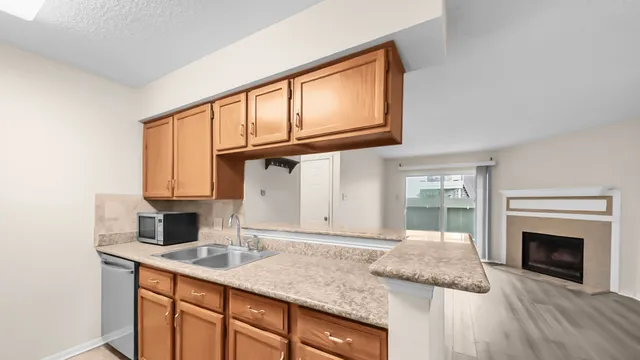 $127,000 | 2120 El Paseo Street, Unit 1403, Houston, TX 77054