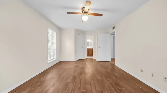 $127,000 | 2120 El Paseo Street, Unit 1403, Houston, TX 77054