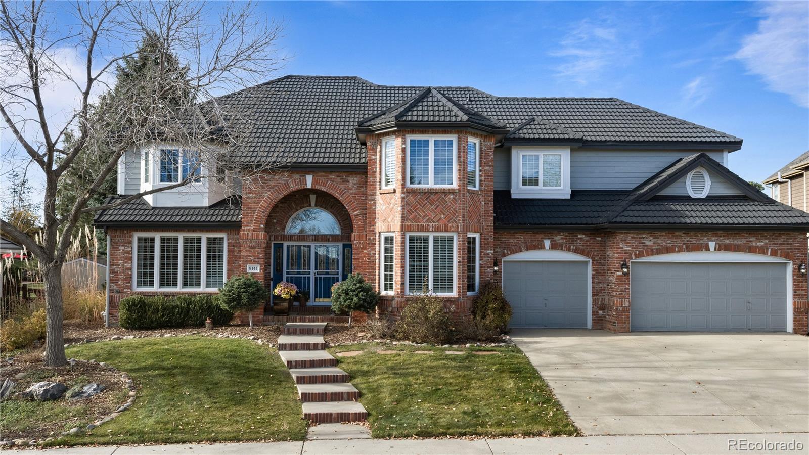 9141 Roundtree Drive Highlands Ranch, CO 80126 - Photo 2 of 43