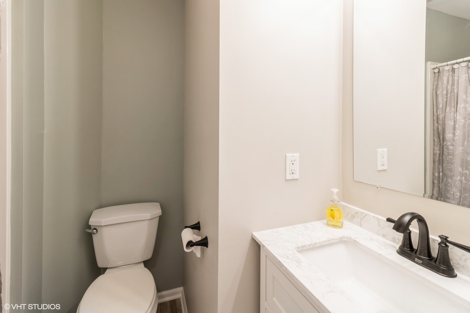 407 South York Road Bensenville, IL 60106 - Photo 12 of 17 Gallery Image 12