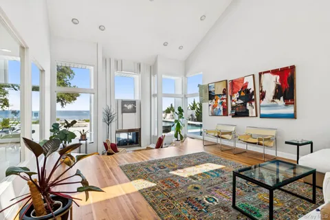 $2,990,000 | 19 Oak Point Drive North, Bayville, NY 11709