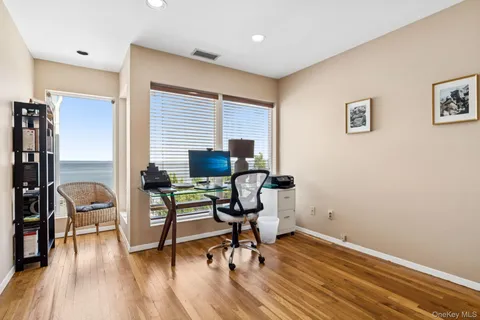 $2,990,000 | 19 Oak Point Drive North, Bayville, NY 11709