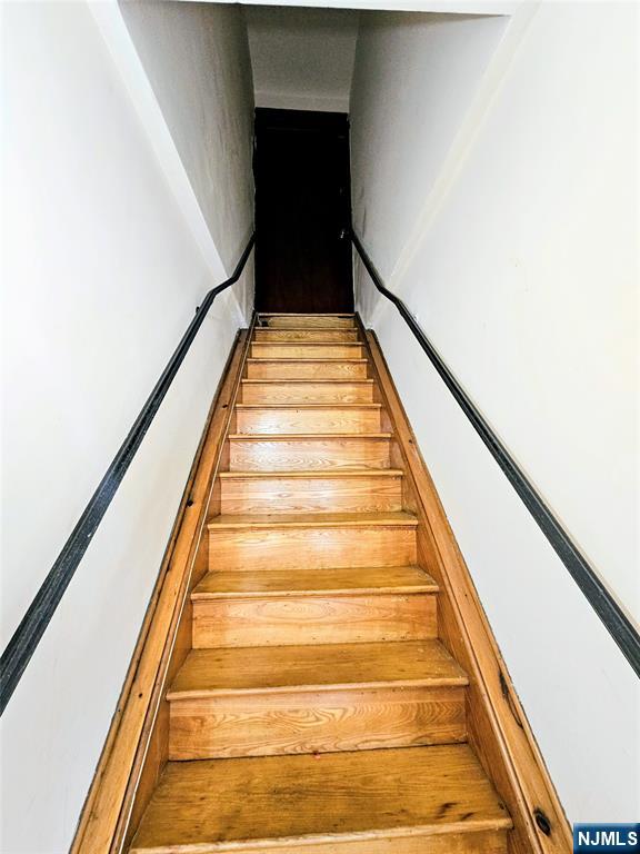 72 Front Street, Unit 2 North Arlington, NJ 07031 - Photo 3 of 14 a view of entryway