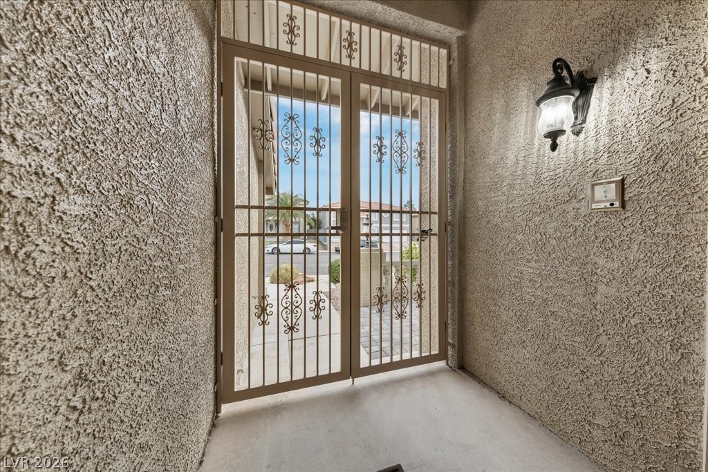 2816 Via Florentine Street Henderson, NV 89074 - Photo 5 of 53