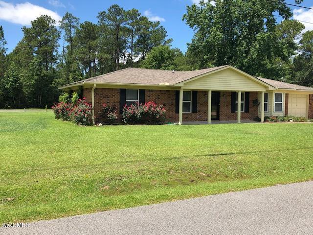 7704 Tapp Road Ocean Springs, MS 39564 - Photo 2 of 11 IMG_1101
