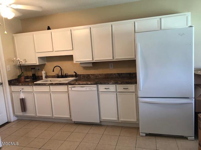 7704 Tapp Road Ocean Springs, MS 39564 - Photo 6 of 11 IMG_1105