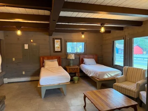 $875,000 | 136 Vermont Rte 100, West Dover, VT 05356