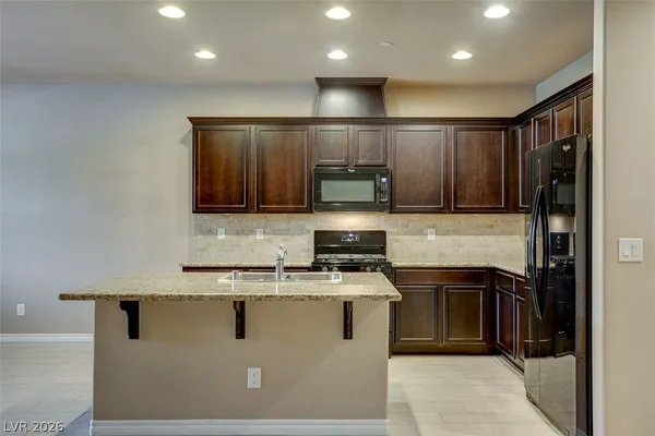 $2,020 | 1926 Via Delle Arti, Henderson, NV 89044