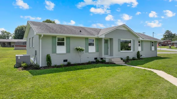 $389,900 | 202 Lee Lane, Shelbyville, TN 37160