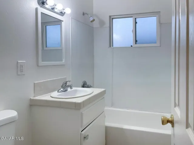 $729,900 | 44817 Redwood Avenue, Lancaster, CA 93534