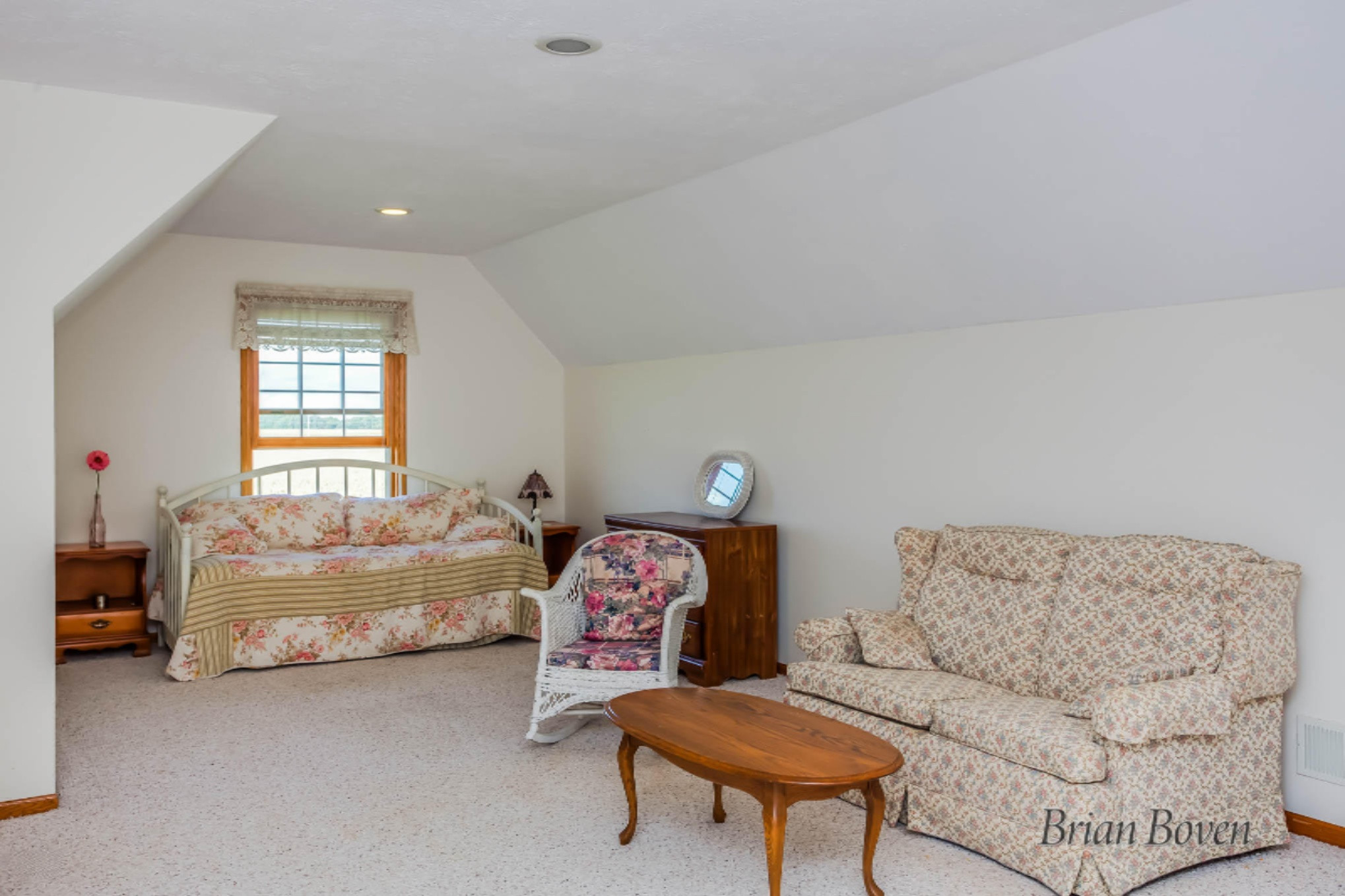14080 Heffron Road Northeast Belding, MI 48809 - Photo 27 of 48 IMG_1034Blended