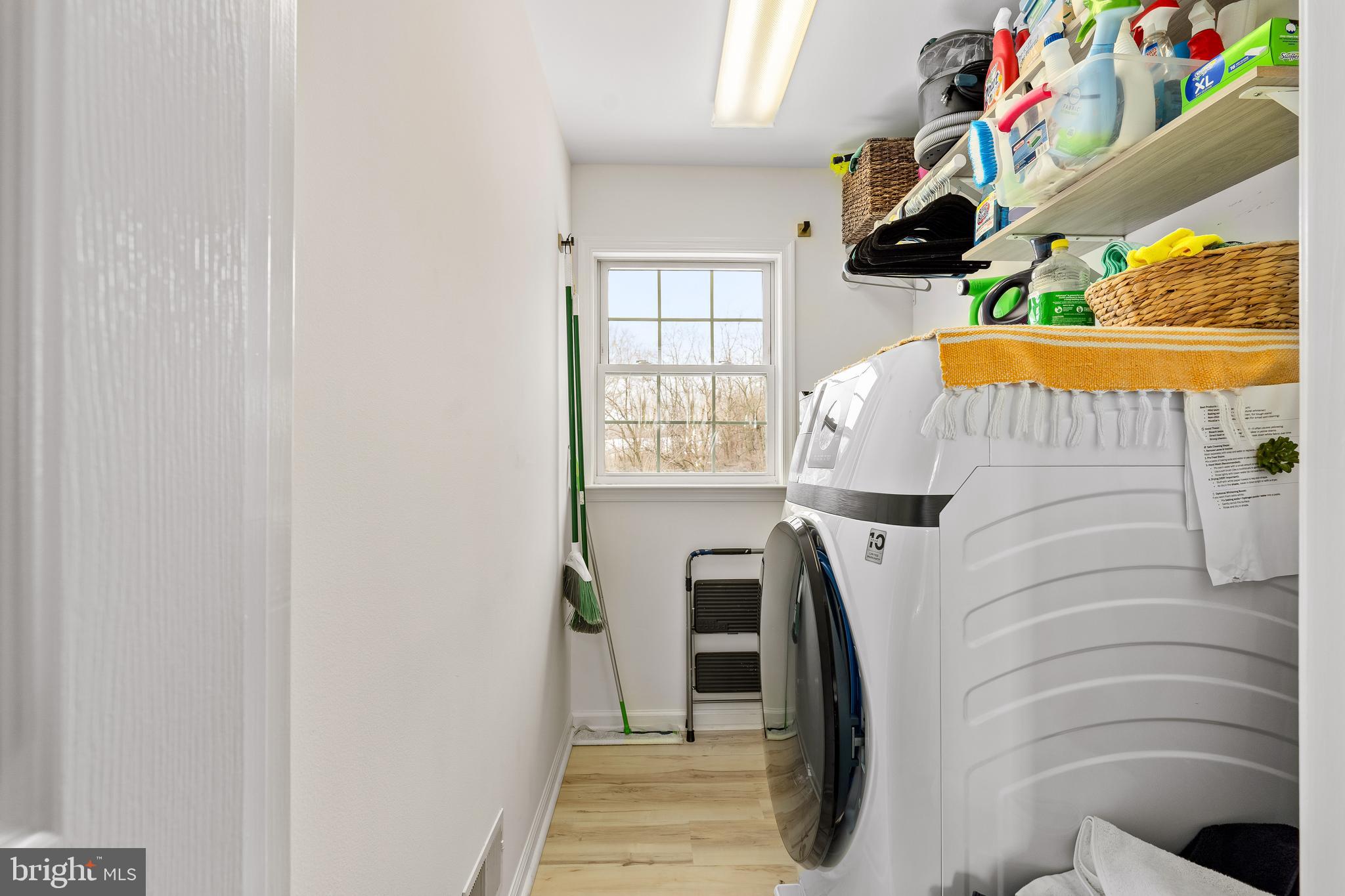 303 Beacon Point Drive Perryville, MD 21903 - Photo 32 of 43 a view of front door and bedroom