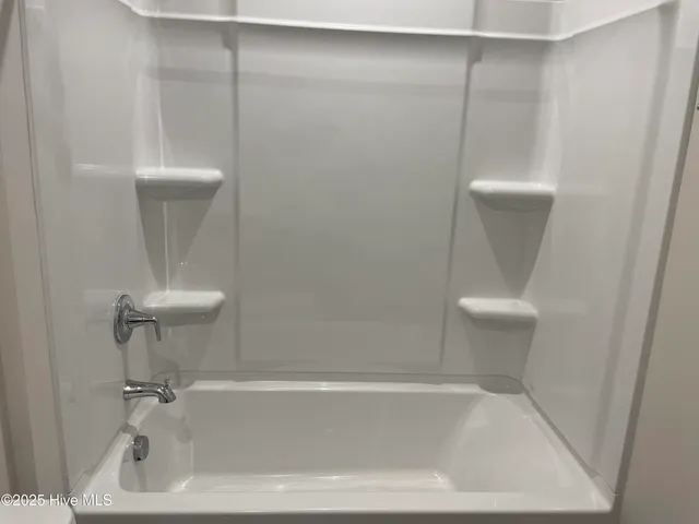 $1,675 | 3221 Edgemead Circle Northwest, Ash, NC 28420