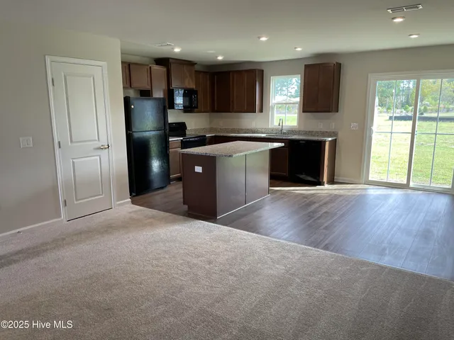 $1,675 | 3221 Edgemead Circle Northwest, Ash, NC 28420