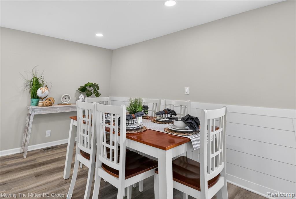 38061 Walnut Street Romulus, MI 48174 - Photo 16 of 68