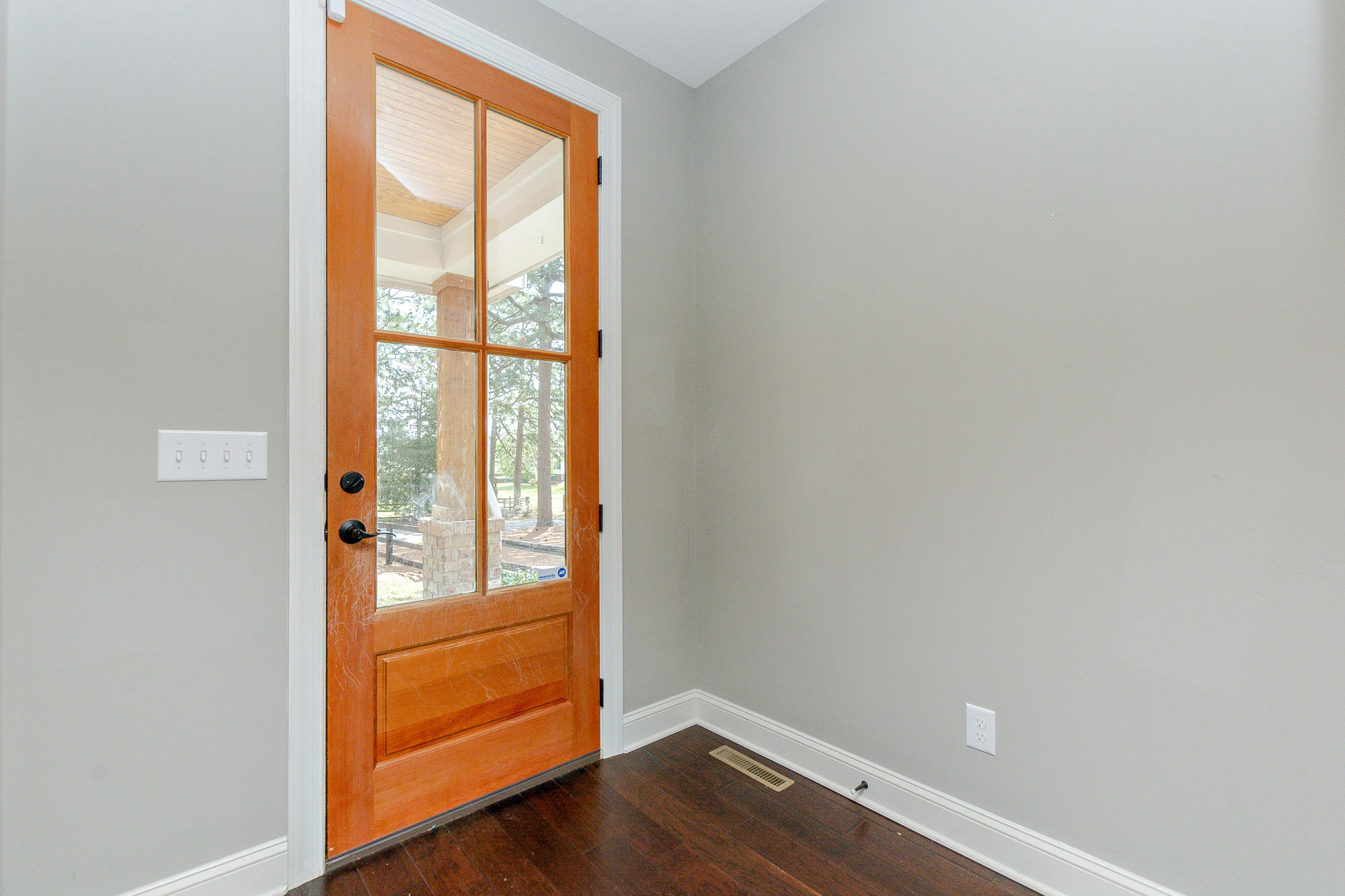510Sheldon-104