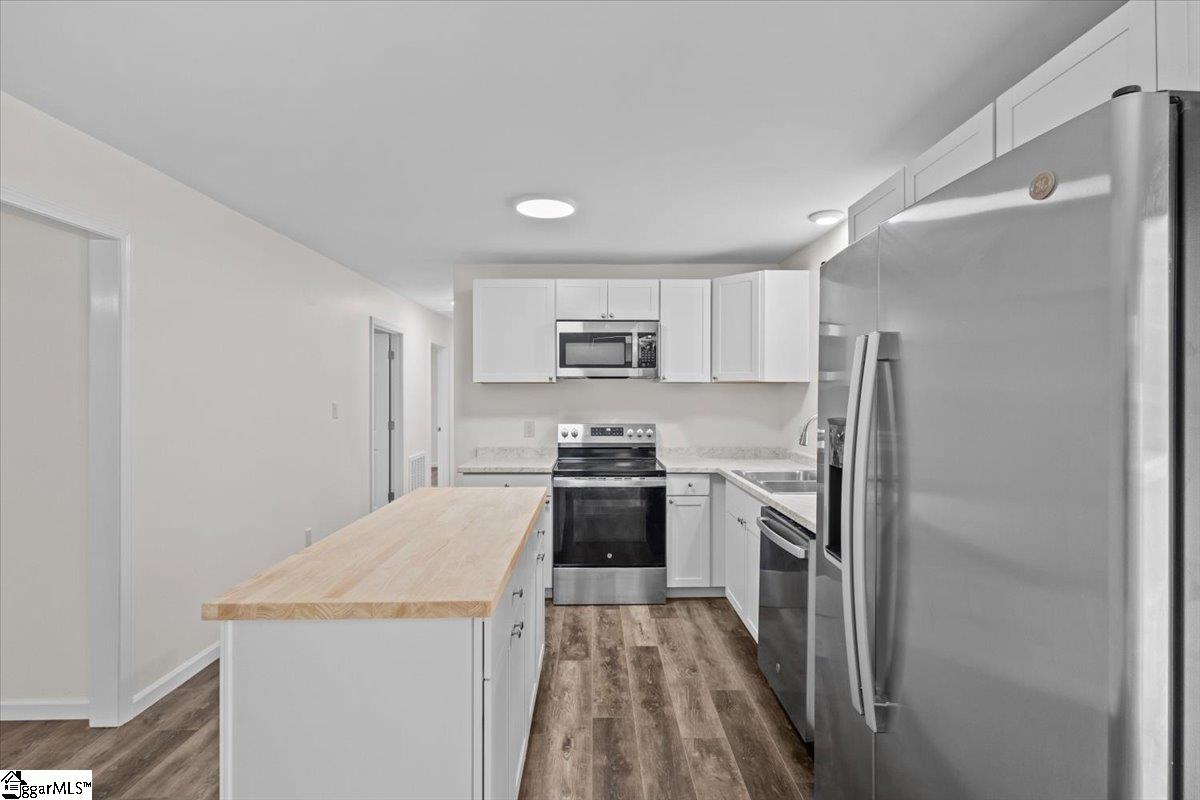 16 Gordon Street Due West, SC 29639 - Photo 5 of 34