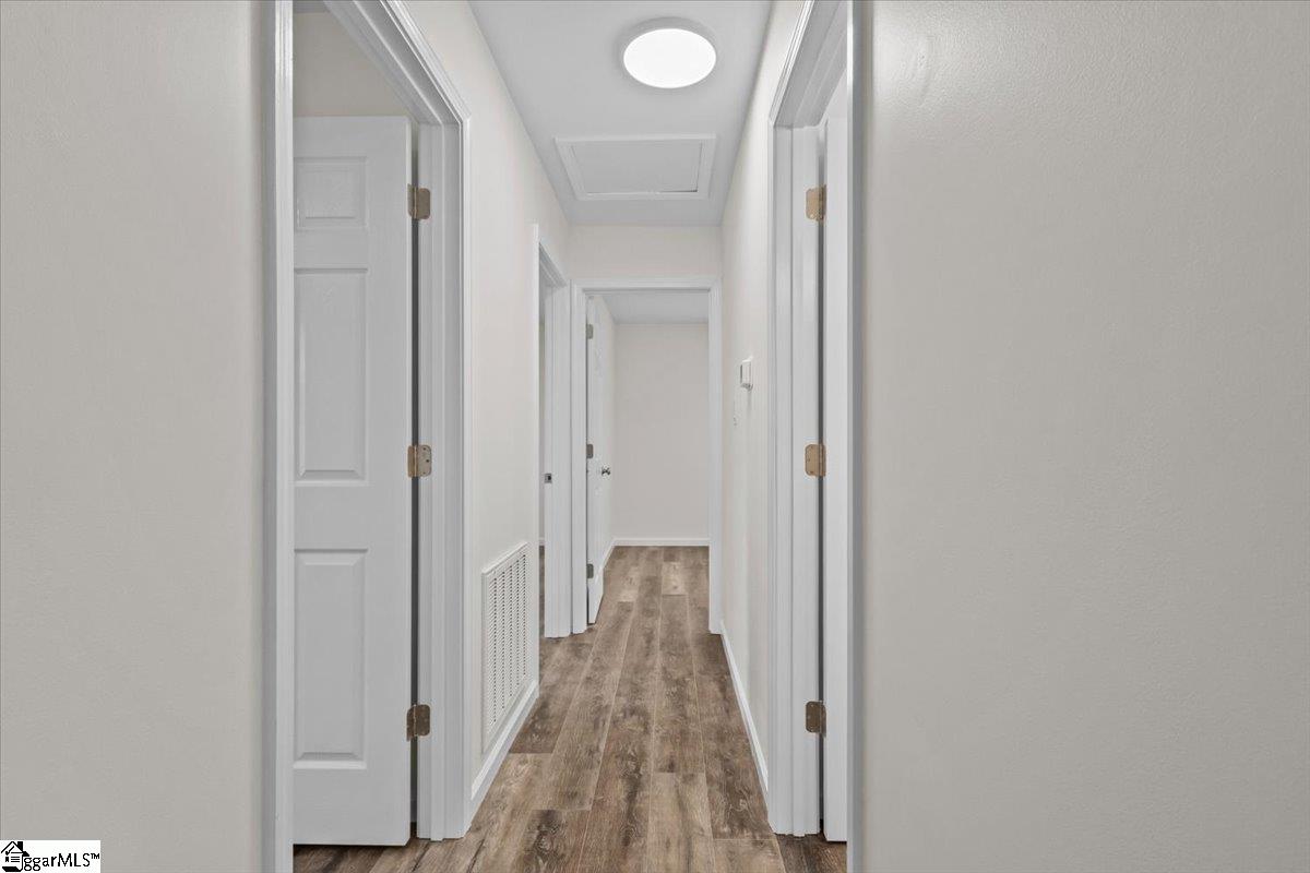 16 Gordon Street Due West, SC 29639 - Photo 8 of 34