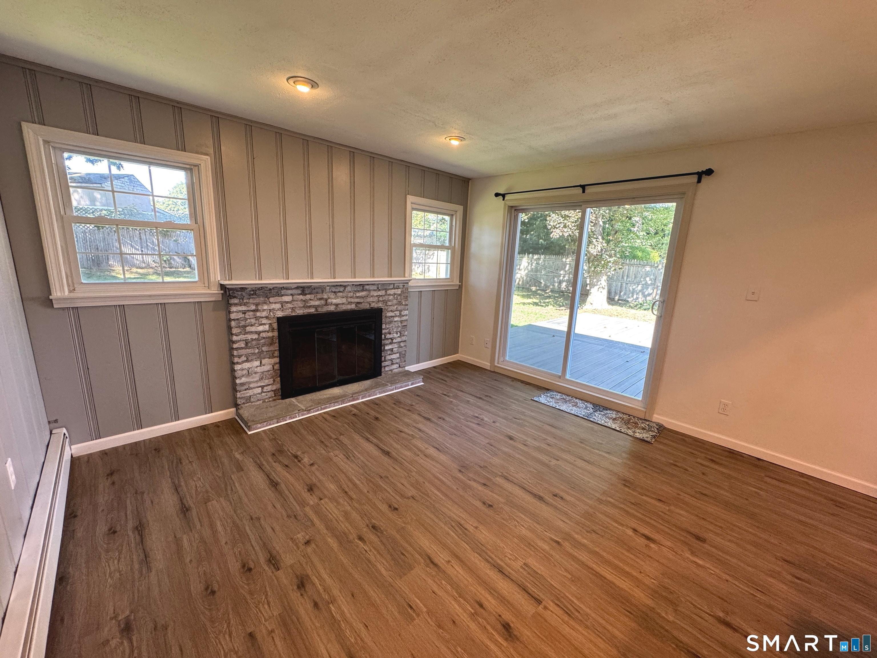 77 Curtis Road Glastonbury, CT 06033 - Photo 10 of 26 Gallery Image 10