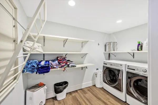 $3,000,000 | 37 Stony Way, East Dennis, MA 02641