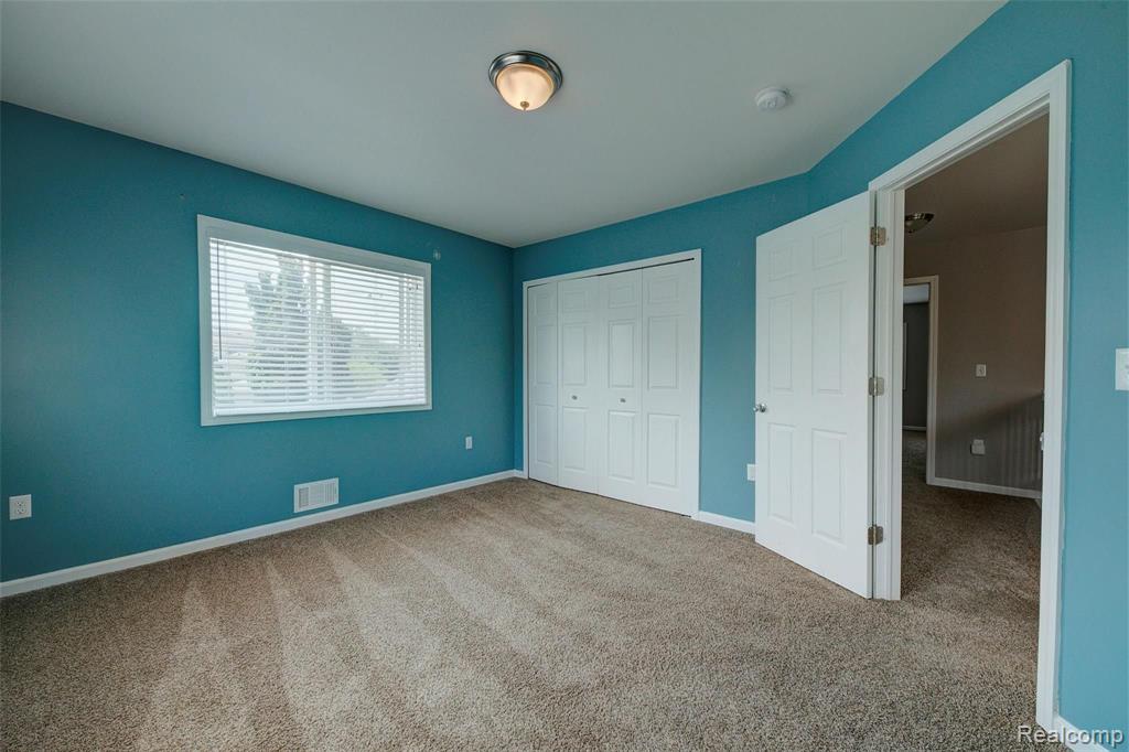503 East Clinton Street Howell, MI 48843 - Photo 47 of 58