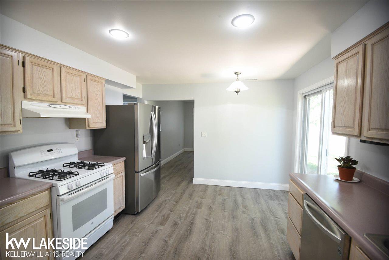 825 Wadhams Road St. Clair, MI 48079 - Photo 12 of 27 50021793-11.JPG