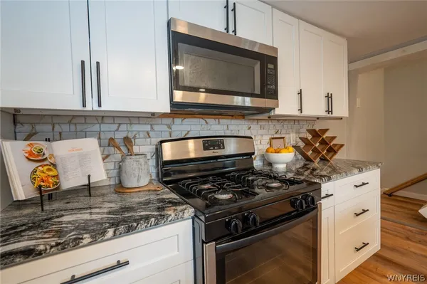 $179,900 | 124 Cable Street, Buffalo, NY 14206