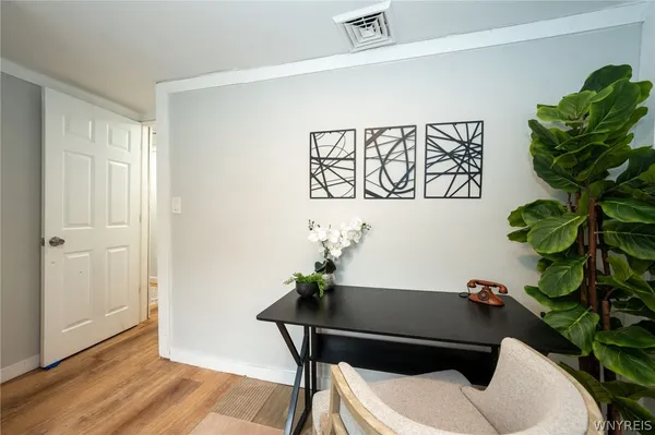 $179,900 | 124 Cable Street, Buffalo, NY 14206