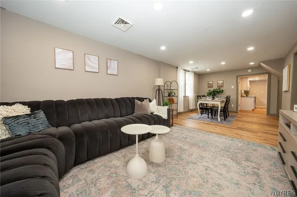 $179,900 | 124 Cable Street, Buffalo, NY 14206