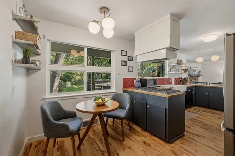 $525,000 | 2320 Chart Drive, Dallas, TX 75228