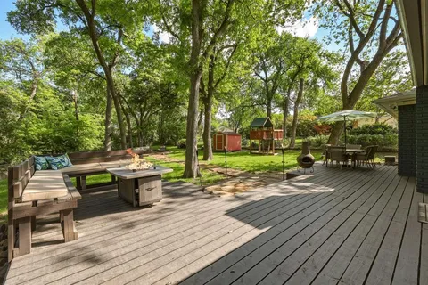 $525,000 | 2320 Chart Drive, Dallas, TX 75228