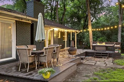 $525,000 | 2320 Chart Drive, Dallas, TX 75228
