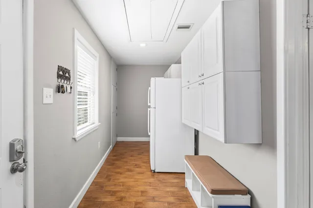 $440,000 | 8592 Creek Road, Orange, TX 77630